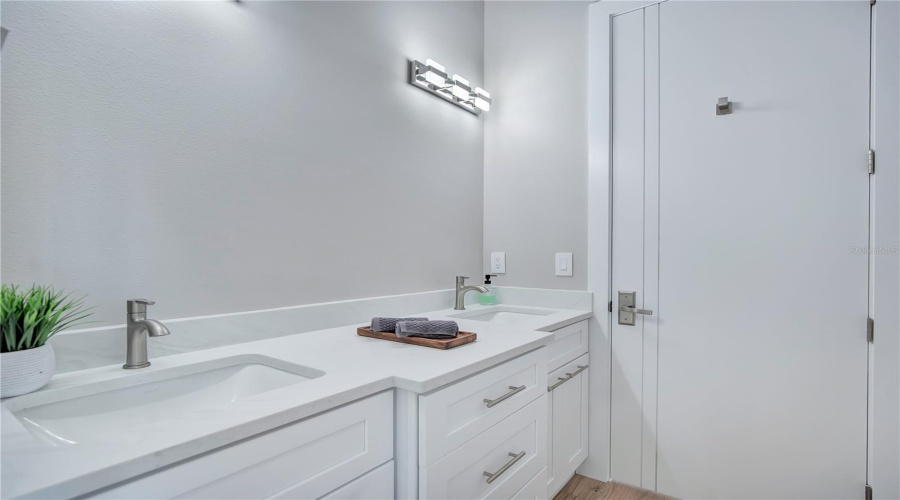 Winter Park, Florida 32789, 3 Bedroom Bedrooms, ,2 Bathroombathrooms,Residential,For Sale,Kindel,0,Mfro6436815