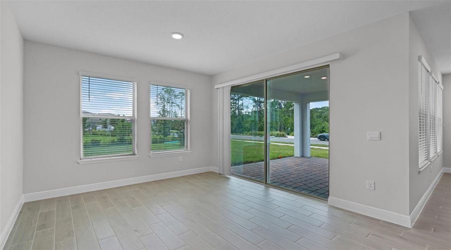 Winter Garden, Florida 34787, 4 Bedroom Bedrooms, ,3 Bathroombathrooms,Residential,For Sale,Shine View,0,Mfro6430277