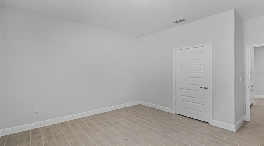Winter Garden, Florida 34787, 4 Bedroom Bedrooms, ,3 Bathroombathrooms,Residential,For Sale,Shine View,0,Mfro6430277