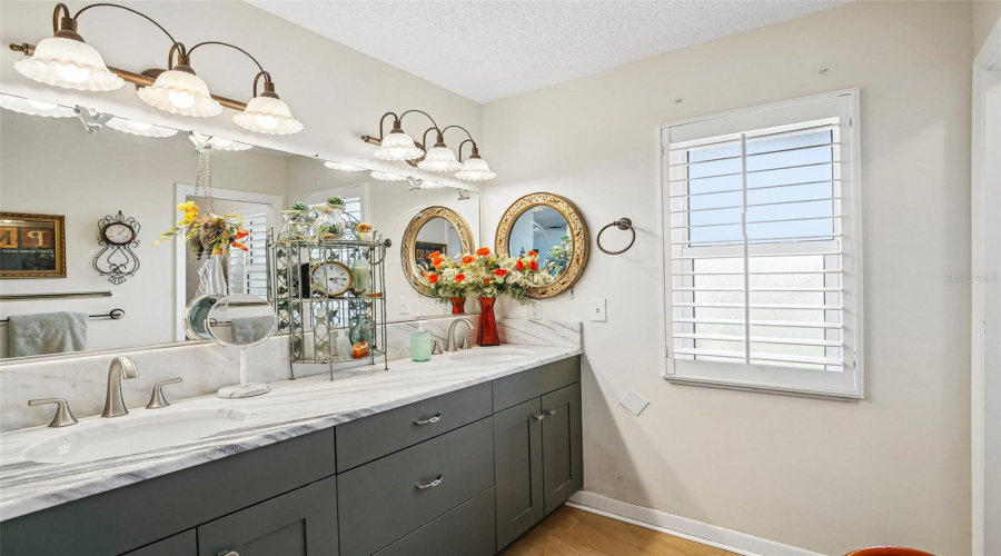 Primary En Suite