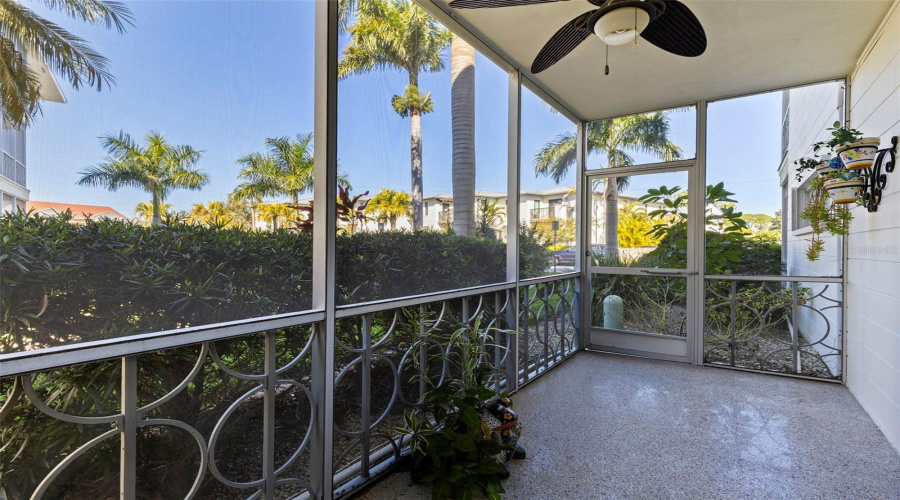 St Petersburg, Florida 33701, 1 Bedroom Bedrooms, ,1 Bathroombathrooms,Residential,For Sale,North Shore,0,Mfrtb8463460