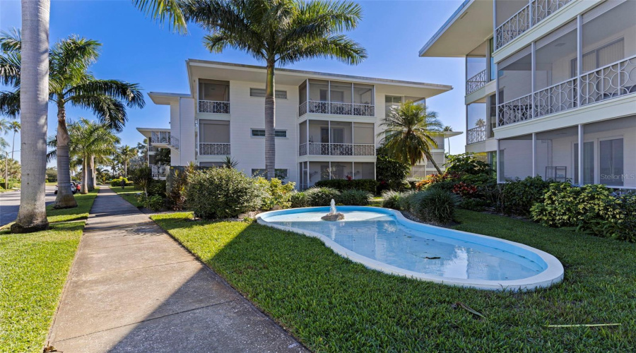 St Petersburg, Florida 33701, 1 Bedroom Bedrooms, ,1 Bathroombathrooms,Residential,For Sale,North Shore,0,Mfrtb8463460