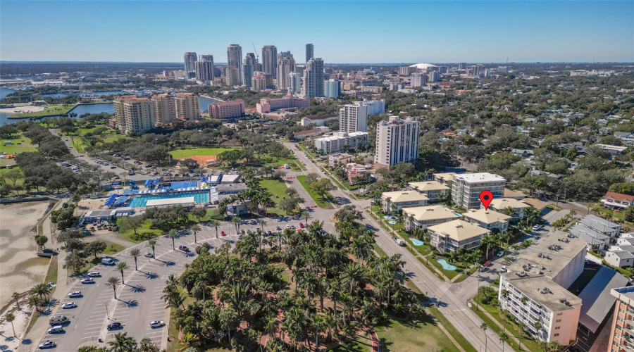 St Petersburg, Florida 33701, 1 Bedroom Bedrooms, ,1 Bathroombathrooms,Residential,For Sale,North Shore,0,Mfrtb8463460