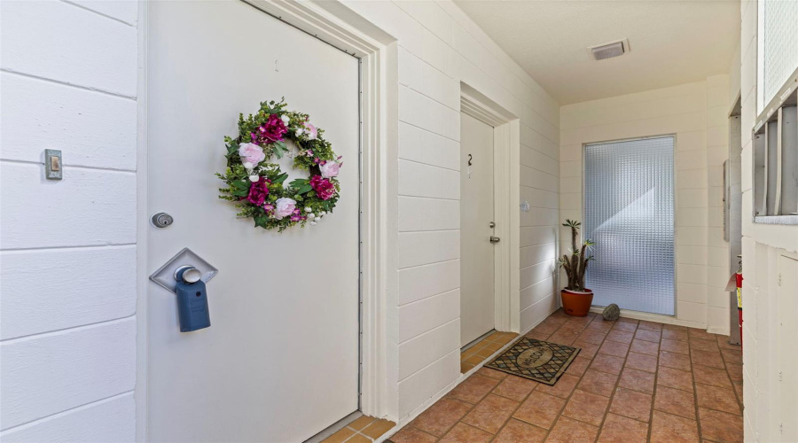 St Petersburg, Florida 33701, 1 Bedroom Bedrooms, ,1 Bathroombathrooms,Residential,For Sale,North Shore,0,Mfrtb8463460