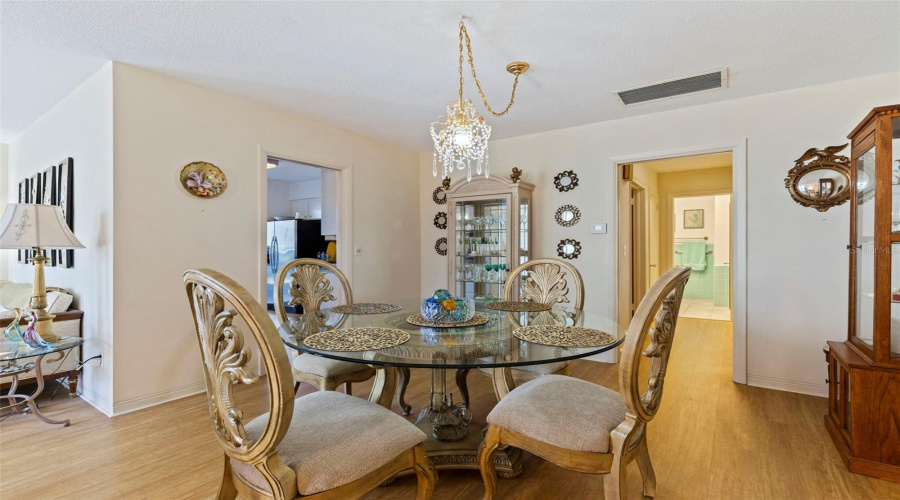 St Petersburg, Florida 33701, 1 Bedroom Bedrooms, ,1 Bathroombathrooms,Residential,For Sale,North Shore,0,Mfrtb8463460