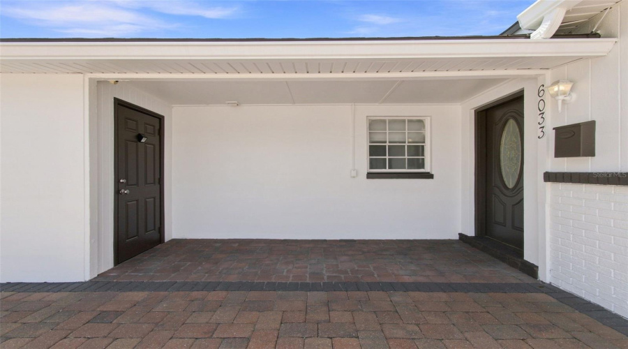 Tampa, Florida 33615, 6 Bedroom Bedrooms, ,3 Bathroombathrooms,Residential,For Sale,Ambassador,0,Mfrtb8537925