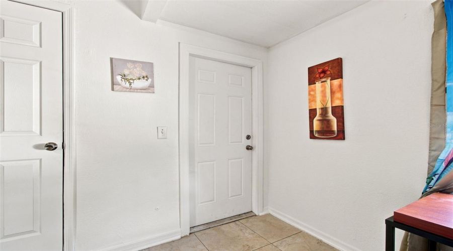 Tampa, Florida 33615, 6 Bedroom Bedrooms, ,3 Bathroombathrooms,Residential,For Sale,Ambassador,0,Mfrtb8537925