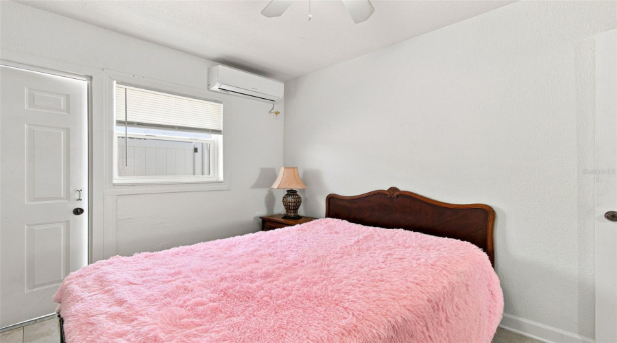 Tampa, Florida 33615, 6 Bedroom Bedrooms, ,3 Bathroombathrooms,Residential,For Sale,Ambassador,0,Mfrtb8537925