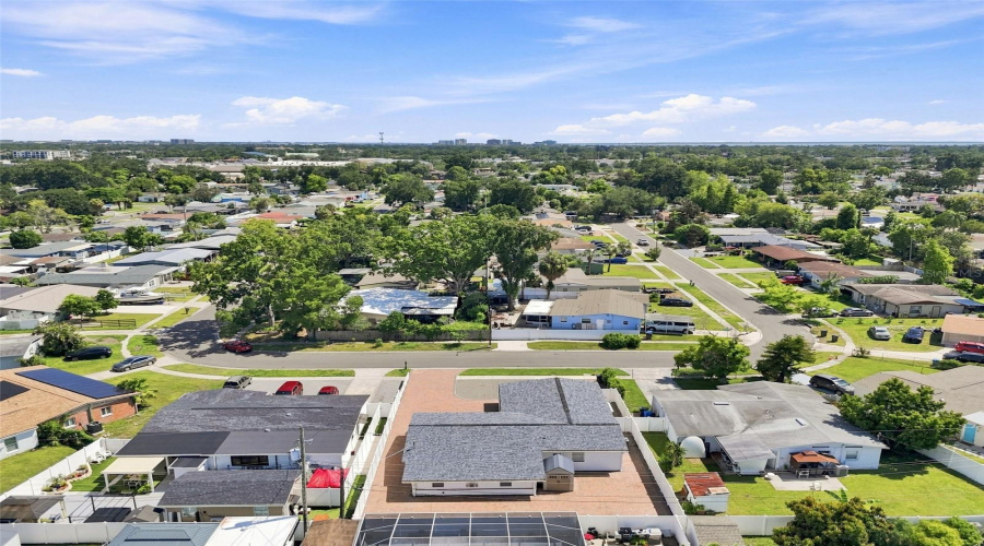 Tampa, Florida 33615, 6 Bedroom Bedrooms, ,3 Bathroombathrooms,Residential,For Sale,Ambassador,0,Mfrtb8537925