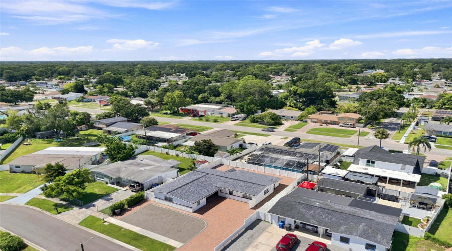 Tampa, Florida 33615, 6 Bedroom Bedrooms, ,3 Bathroombathrooms,Residential,For Sale,Ambassador,0,Mfrtb8537925