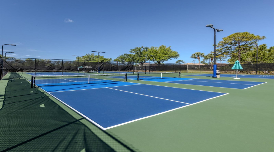 Venice, Florida 34292, 3 Bedroom Bedrooms, ,2 Bathroombathrooms,Residential,For Sale,Dancing River,0,Mfrn6144327