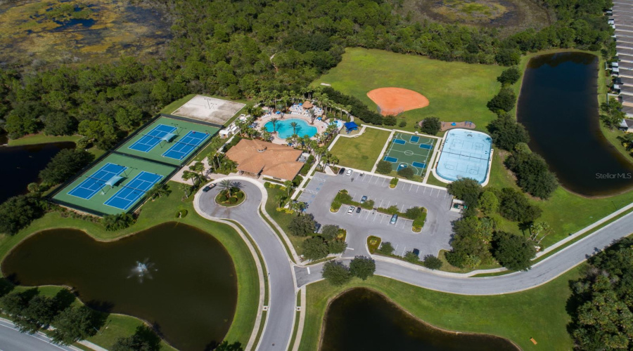 Venice, Florida 34292, 3 Bedroom Bedrooms, ,2 Bathroombathrooms,Residential,For Sale,Dancing River,0,Mfrn6144327