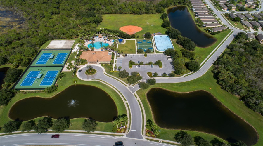 Venice, Florida 34292, 3 Bedroom Bedrooms, ,2 Bathroombathrooms,Residential,For Sale,Dancing River,0,Mfrn6144327
