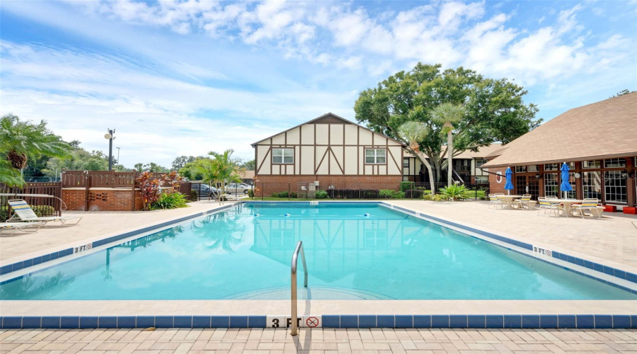 Orlando, Florida 32809, 1 Bedroom Bedrooms, ,1 Bathroombathrooms,Residential,For Sale,Hansel,0,Mfro6433270