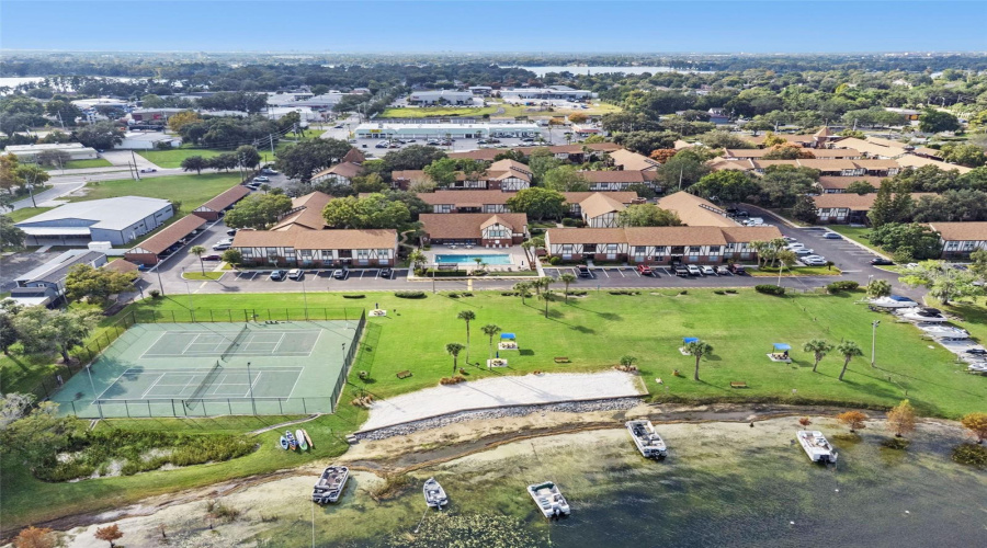 Orlando, Florida 32809, 1 Bedroom Bedrooms, ,1 Bathroombathrooms,Residential,For Sale,Hansel,0,Mfro6433270