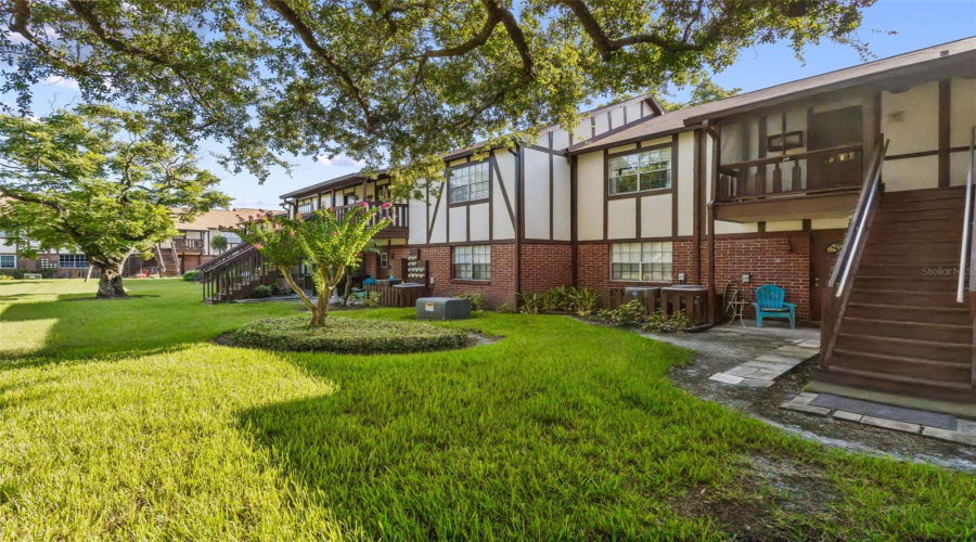 Orlando, Florida 32809, 1 Bedroom Bedrooms, ,1 Bathroombathrooms,Residential,For Sale,Hansel,0,Mfro6433270
