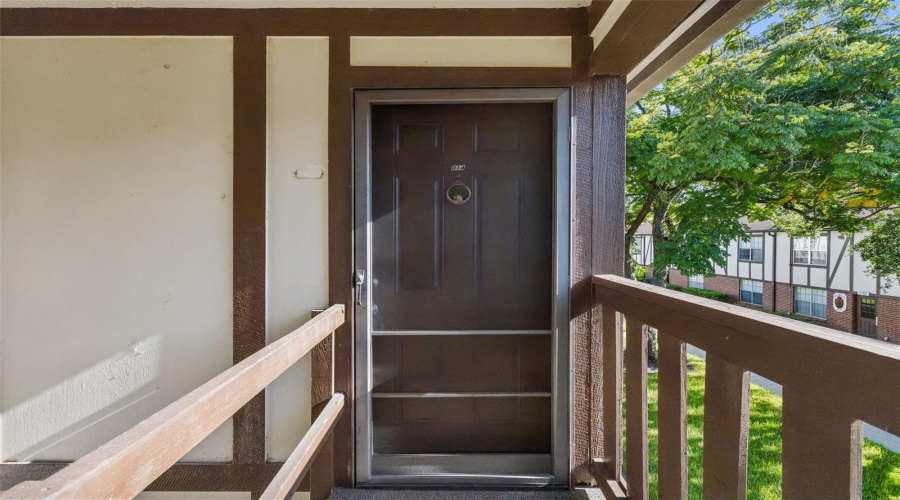 Orlando, Florida 32809, 1 Bedroom Bedrooms, ,1 Bathroombathrooms,Residential,For Sale,Hansel,0,Mfro6433270