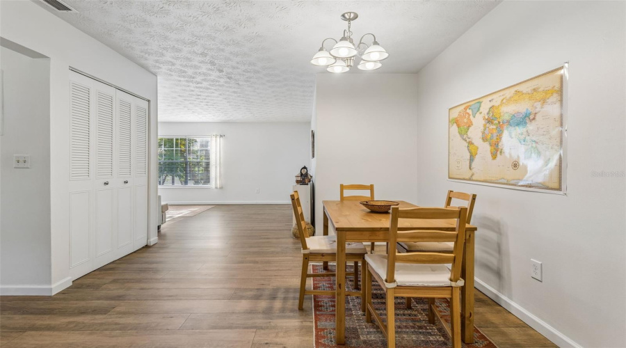 Orlando, Florida 32809, 1 Bedroom Bedrooms, ,1 Bathroombathrooms,Residential,For Sale,Hansel,0,Mfro6433270