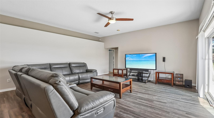 Plant City, Florida 33567, 4 Bedroom Bedrooms, ,3 Bathroombathrooms,Residential,For Sale,Wooden Shoe,0,Mfrtb8529534
