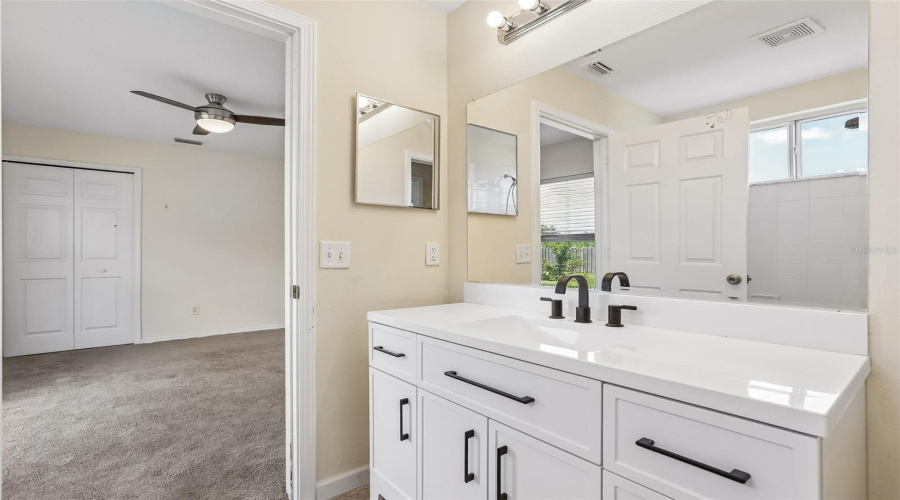 Plant City, Florida 33567, 4 Bedroom Bedrooms, ,3 Bathroombathrooms,Residential,For Sale,Wooden Shoe,0,Mfrtb8529534