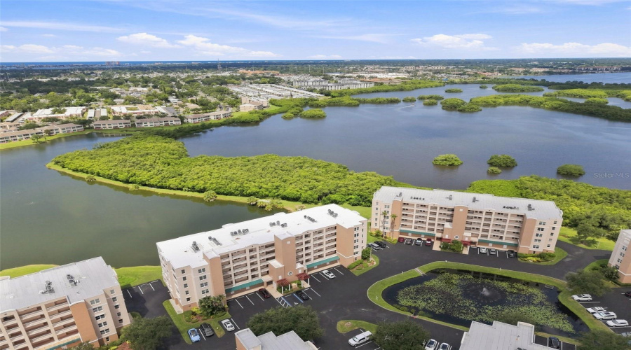 Seminole, Florida 33708, 3 Bedroom Bedrooms, ,2 Bathroombathrooms,Residential,For Sale,Shoreline,0,Mfrtb8540726