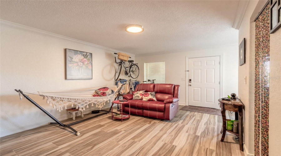Daytona Beach, Florida 32118, 2 Bedroom Bedrooms, ,1 Bathroombathrooms,Residential,For Sale,Auburn,0,Mfrfc320935