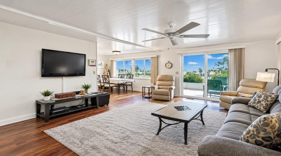 North Port, Florida 34287, 2 Bedroom Bedrooms, ,2 Bathroombathrooms,Residential,For Sale,Tampico,0,Mfrn6145464