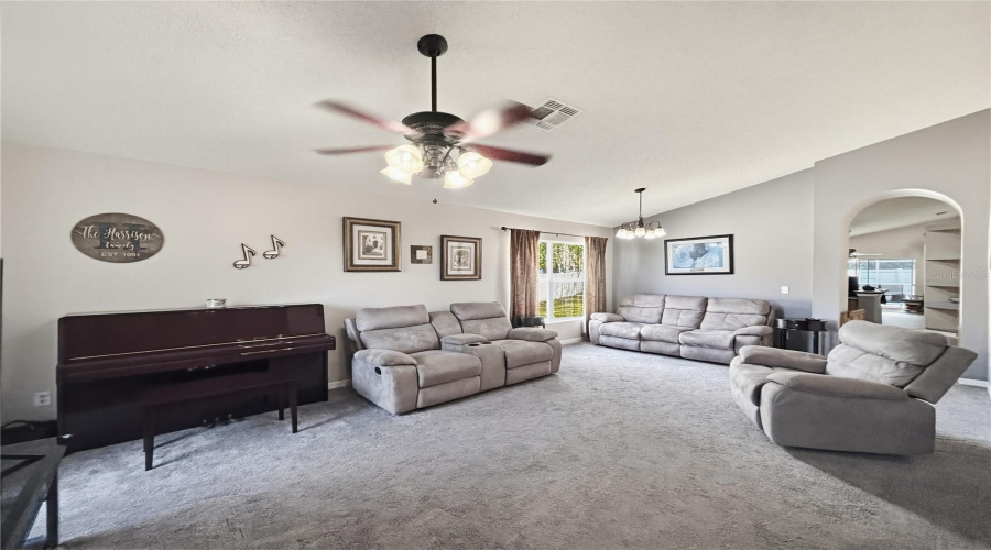 Living Room/Formal Dinning Room