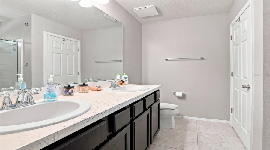 Brooksville, Florida 34604, 4 Bedroom Bedrooms, ,2 Bathroombathrooms,Residential,For Sale,Stone House,0,Mfrw7888961