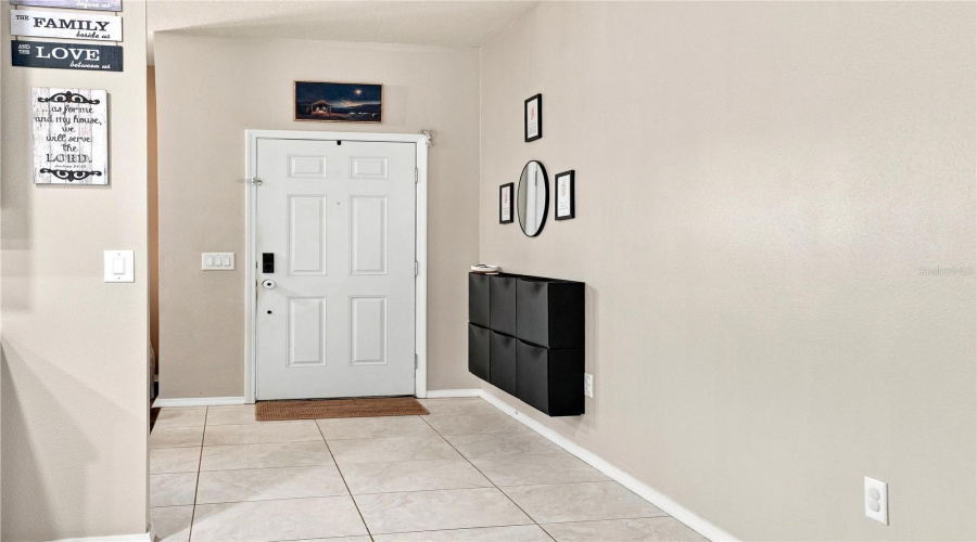 Brooksville, Florida 34604, 4 Bedroom Bedrooms, ,2 Bathroombathrooms,Residential,For Sale,Stone House,0,Mfrw7888961