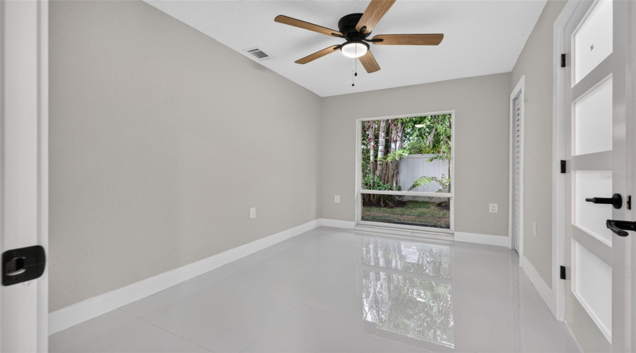 St Petersburg, Florida 33704, 4 Bedroom Bedrooms, ,4 Bathroombathrooms,Residential,For Sale,Miramar,0,Mfrtb8538003