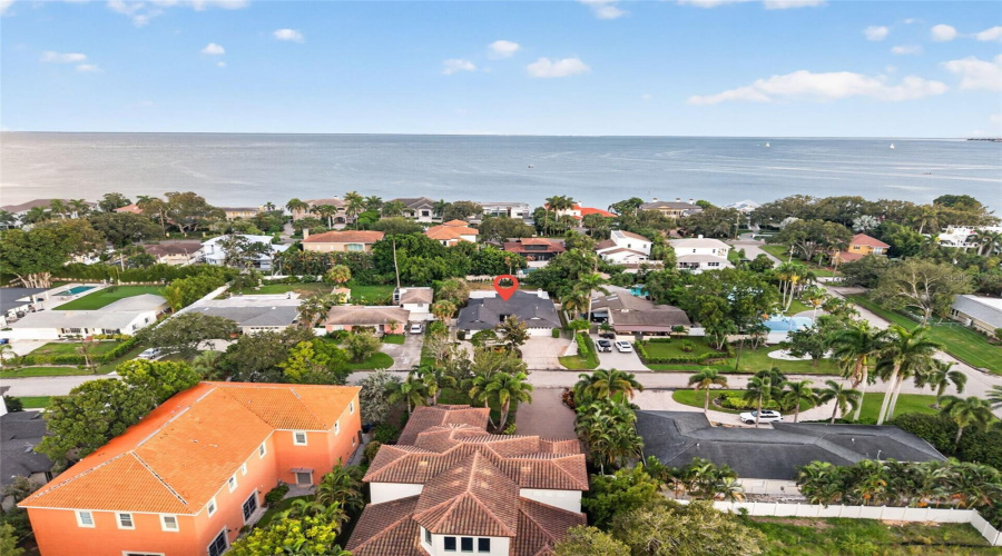 St Petersburg, Florida 33704, 4 Bedroom Bedrooms, ,4 Bathroombathrooms,Residential,For Sale,Miramar,0,Mfrtb8538003
