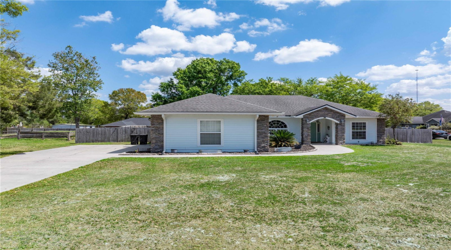 Lake Butler, Florida 32054, 3 Bedroom Bedrooms, ,2 Bathroombathrooms,Residential,For Sale,152Nd,0,Mfrgc538928