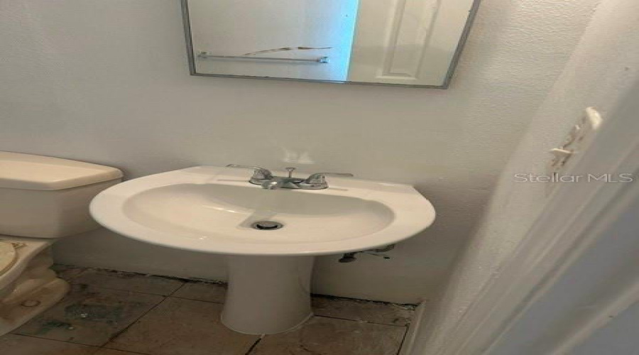 Orlando, Florida 32819, 2 Bedroom Bedrooms, ,2 Bathroombathrooms,Residential,For Sale,Arezzo,0,Mfro6437013
