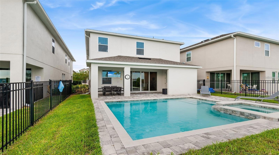 Kissimmee, Florida 34747, 5 Bedroom Bedrooms, ,4 Bathroombathrooms,Residential,For Sale,Southfield,0,Mfro6299793