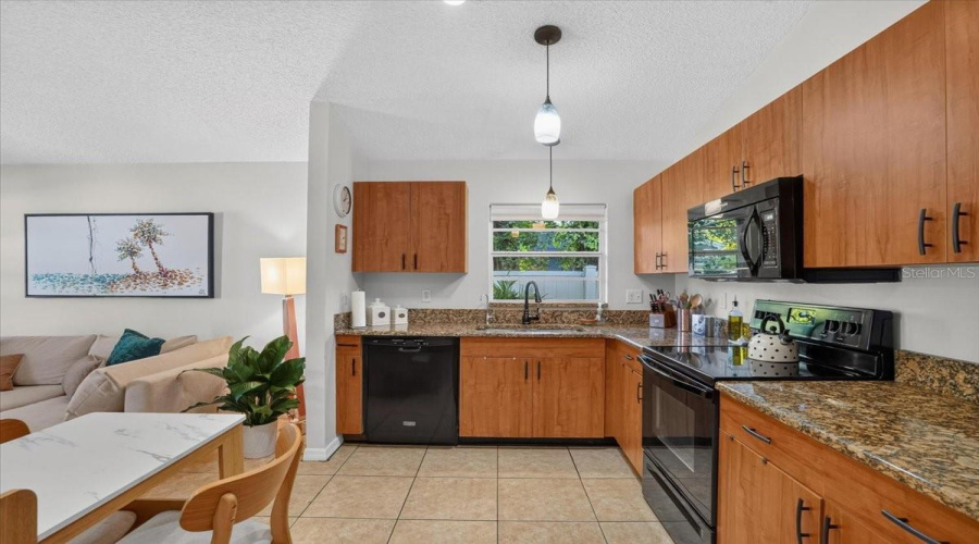 Gulfport, Florida 33707, 3 Bedroom Bedrooms, ,2 Bathroombathrooms,Residential,For Sale,17Th,0,Mfrtb8538444