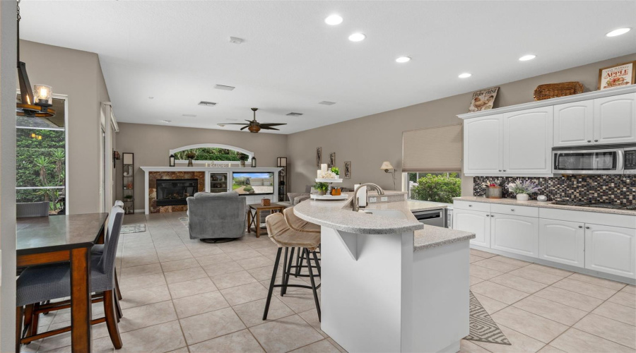 New Port Richey, Florida 34655, 4 Bedroom Bedrooms, ,3 Bathroombathrooms,Residential,For Sale,Edelweiss,0,Mfrtb8542850