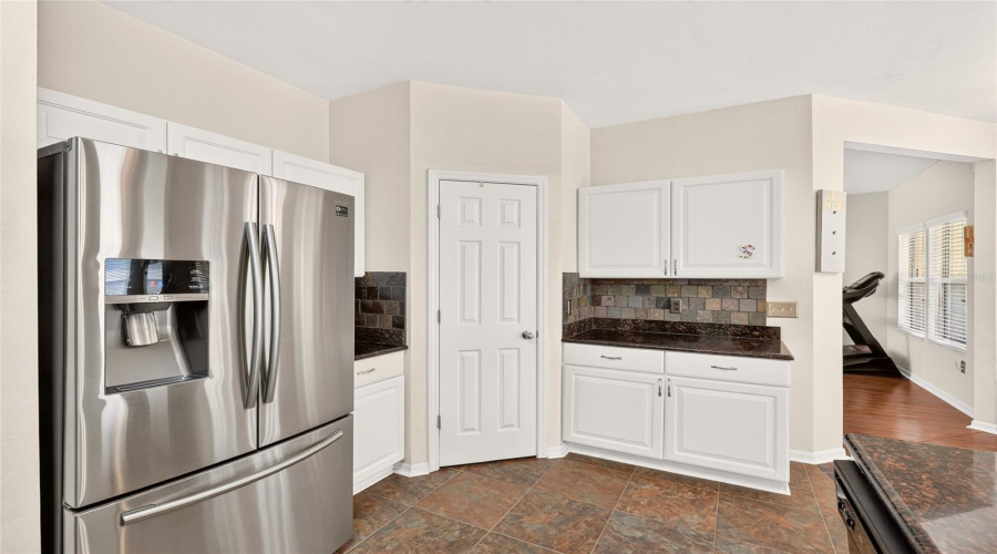 Gainesville, Florida 32608, 4 Bedroom Bedrooms, ,3 Bathroombathrooms,Residential,For Sale,75Th,0,Mfrgc542791