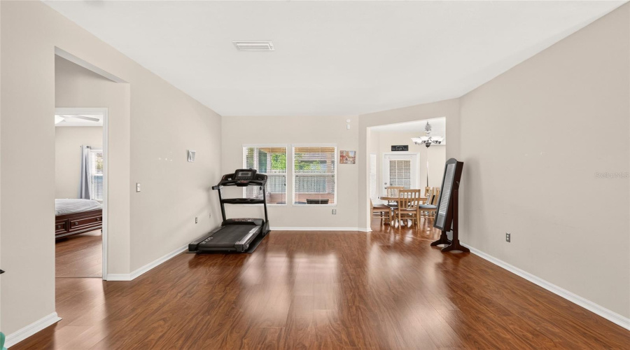 Gainesville, Florida 32608, 4 Bedroom Bedrooms, ,3 Bathroombathrooms,Residential,For Sale,75Th,0,Mfrgc542791