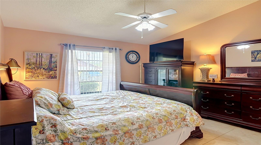 Debary, Florida 32713, 2 Bedroom Bedrooms, ,2 Bathroombathrooms,Residential,For Sale,Eastridge,0,Mfrv4950170