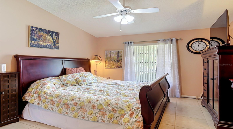 Debary, Florida 32713, 2 Bedroom Bedrooms, ,2 Bathroombathrooms,Residential,For Sale,Eastridge,0,Mfrv4950170