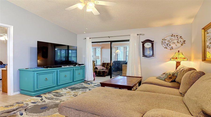 Debary, Florida 32713, 2 Bedroom Bedrooms, ,2 Bathroombathrooms,Residential,For Sale,Eastridge,0,Mfrv4950170