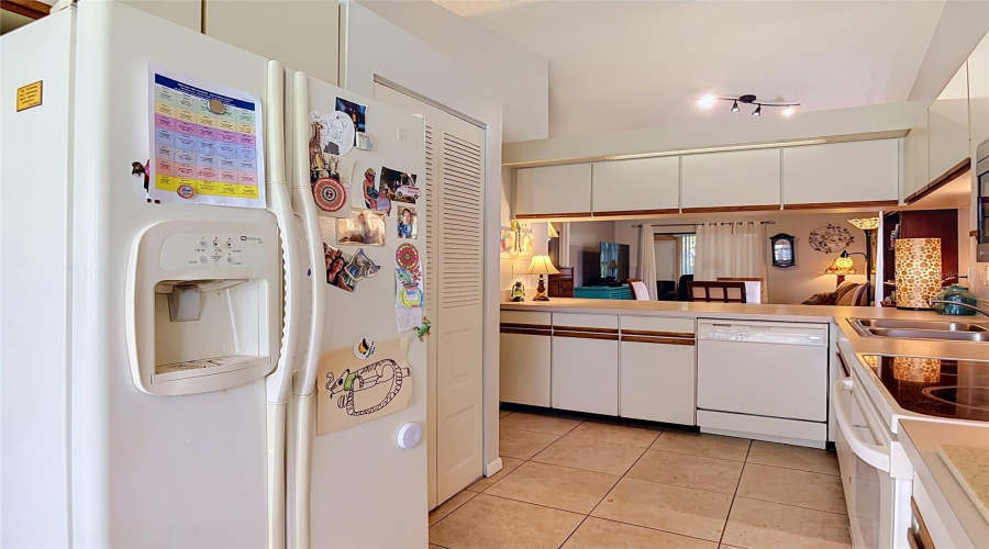 Debary, Florida 32713, 2 Bedroom Bedrooms, ,2 Bathroombathrooms,Residential,For Sale,Eastridge,0,Mfrv4950170