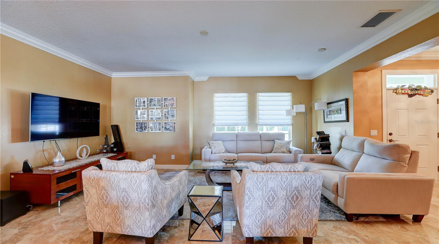 Apollo Beach, Florida 33572, 3 Bedroom Bedrooms, ,2 Bathroombathrooms,Residential,For Sale,Luminar Pointe,0,Mfrtb8480468