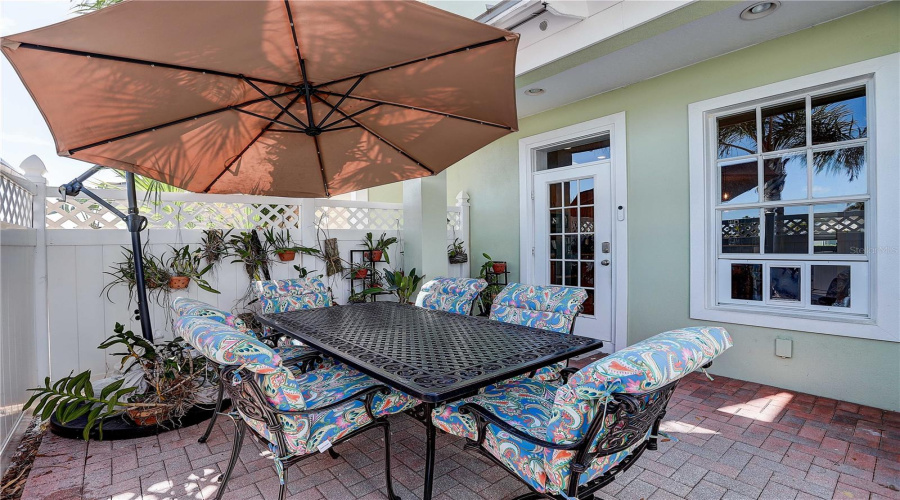 Apollo Beach, Florida 33572, 3 Bedroom Bedrooms, ,2 Bathroombathrooms,Residential,For Sale,Luminar Pointe,0,Mfrtb8480468