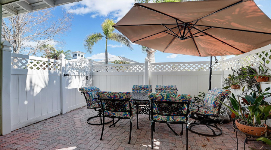 Apollo Beach, Florida 33572, 3 Bedroom Bedrooms, ,2 Bathroombathrooms,Residential,For Sale,Luminar Pointe,0,Mfrtb8480468