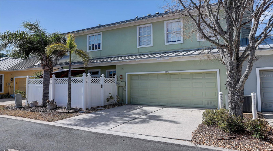 Apollo Beach, Florida 33572, 3 Bedroom Bedrooms, ,2 Bathroombathrooms,Residential,For Sale,Luminar Pointe,0,Mfrtb8480468