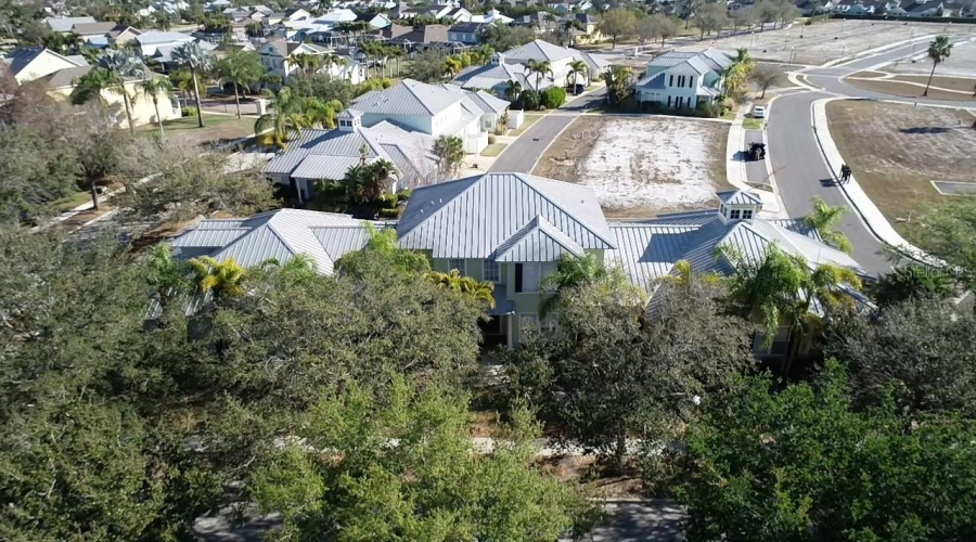 Apollo Beach, Florida 33572, 3 Bedroom Bedrooms, ,2 Bathroombathrooms,Residential,For Sale,Luminar Pointe,0,Mfrtb8480468