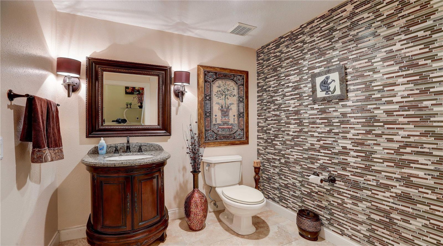 Apollo Beach, Florida 33572, 3 Bedroom Bedrooms, ,2 Bathroombathrooms,Residential,For Sale,Luminar Pointe,0,Mfrtb8480468