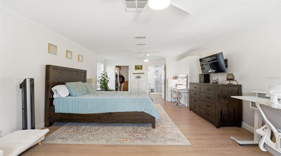 Sarasota, Florida 34232, 3 Bedroom Bedrooms, ,2 Bathroombathrooms,Residential,For Sale,Cambridge,0,Mfra4698789